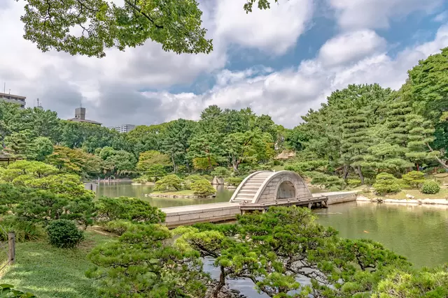 Hiroshima Guide: Sightseeing Highlights, Cuisine And More