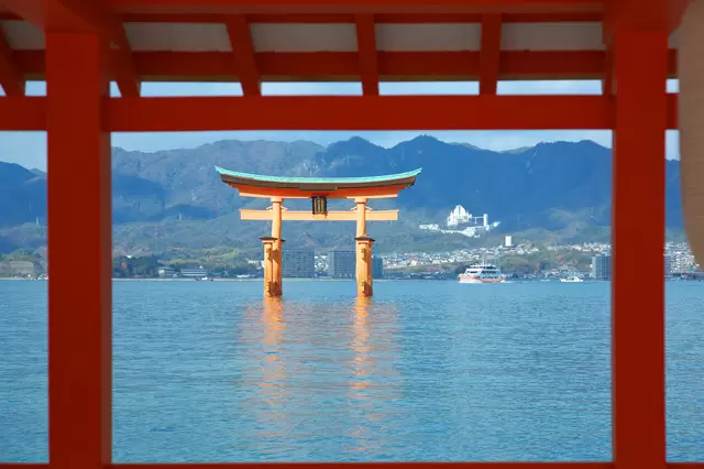 Hiroshima Guide: Sightseeing Highlights, Cuisine And More