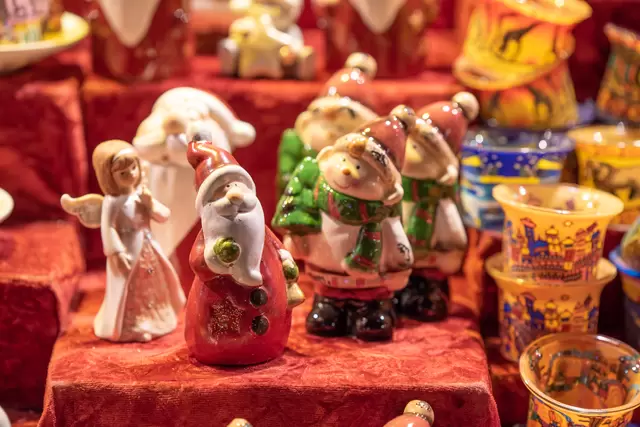 イルミネーションにスケート。日本のクリスマスの過ごし方3選【2021-22年版】