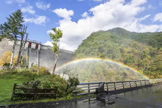 北海道100％ガイド！名所41選＆交通・ホテル・おみやげ・気候など情報まとめ