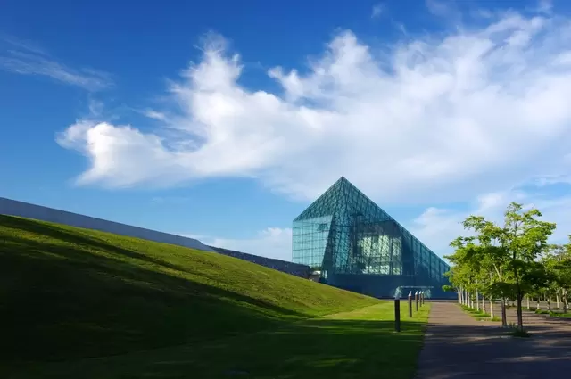 Hokkaido Travel Guide: Points of Interest, Weather, Events, and More!