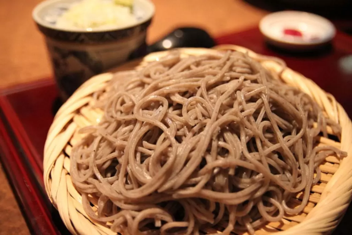 福袋に初詣など。日本で一番重要な祝祭・お正月を味わってみよう