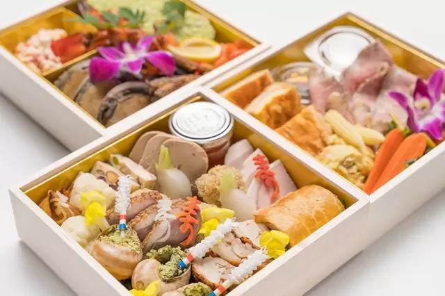 福袋に初詣など。日本で一番重要な祝祭・お正月を味わってみよう