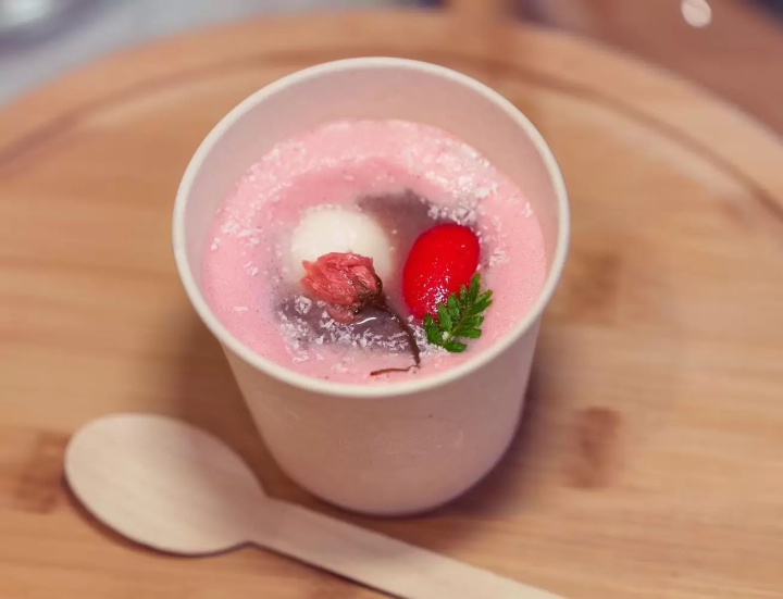 NAKED FLOWERS FOR YOU: Enjoy Cherry Blossoms Early at this Immersive Art Cafe Experience! 