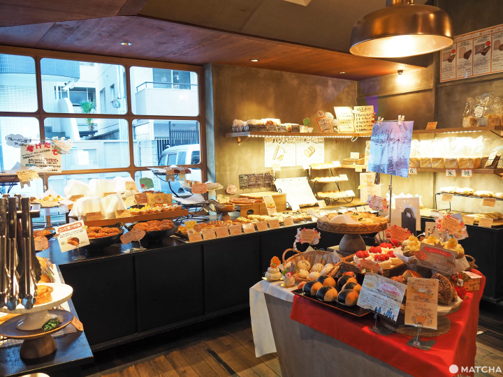 【日暮里】以書香與麵包香繫起人情味的日常小院子ひぐらしガーデン