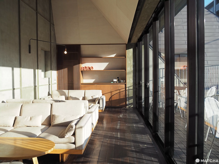 【日暮里】以書香與麵包香繫起人情味的日常小院子ひぐらしガーデン