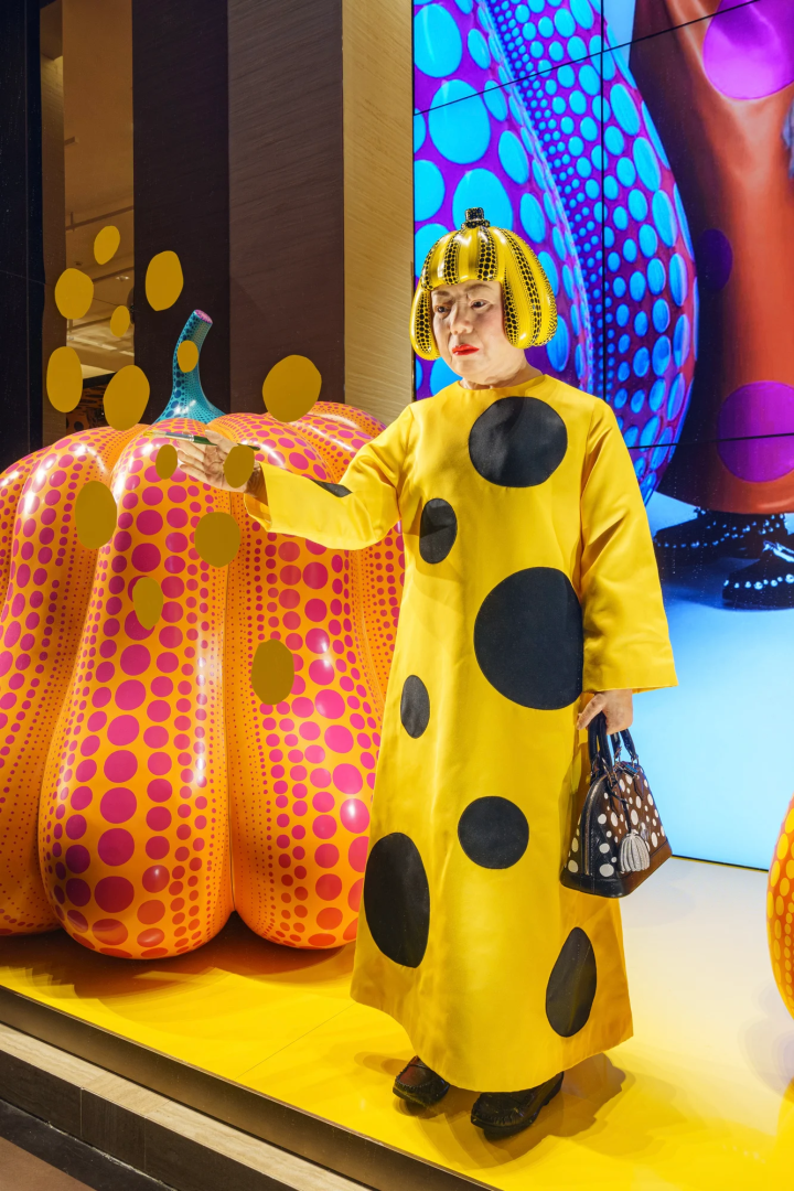 LV x 草間彌生 東京表參道