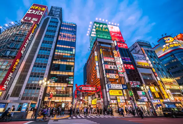6 Hal yang Wajib Anda Lakukan Saat Berkunjung ke Shinjuku