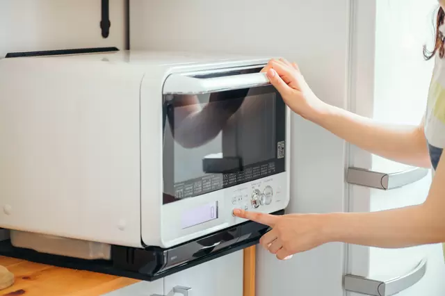 【罐头饭】只需用微波炉加热就能食用？！抹茶揭秘日本包装米饭