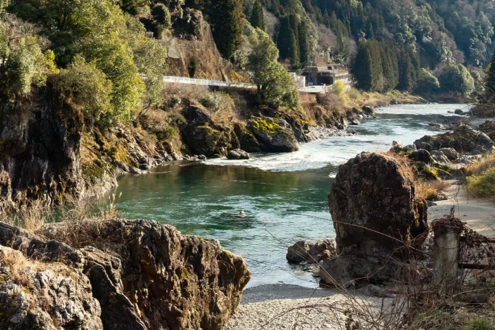 Luxury Riverside Glamping in the Heart of Japan! Nagara Riverside Glamping KITEN