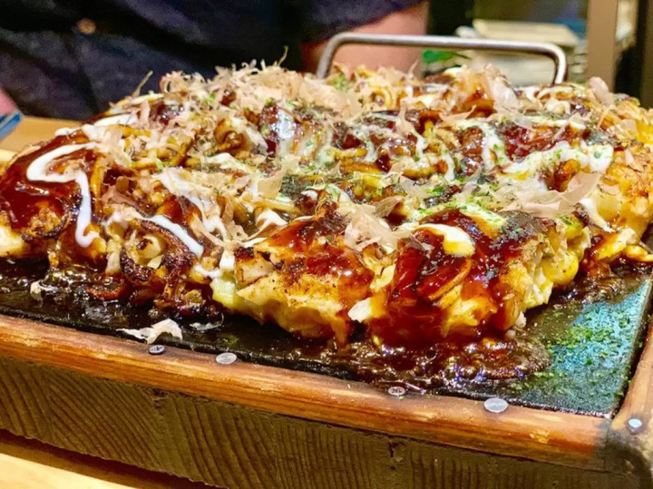 Osaka Cuisine: Top 10 Okonomiyaki Spots in Dotonbori, Umeda, and Nipponbashi