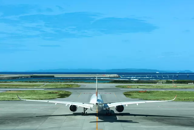 【沖縄】那覇空港近くにあるレンタカー5選!レンタル方法も紹介