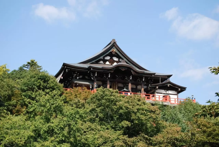 Shigisan Gyokuzoin Temple