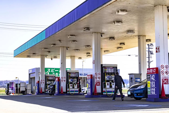 ガソリンスタンド