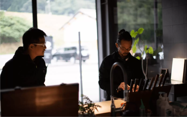 "CRAFT TOURISM ECHIZEN" A Journey to Know the Essence of Handicrafts by a Chef