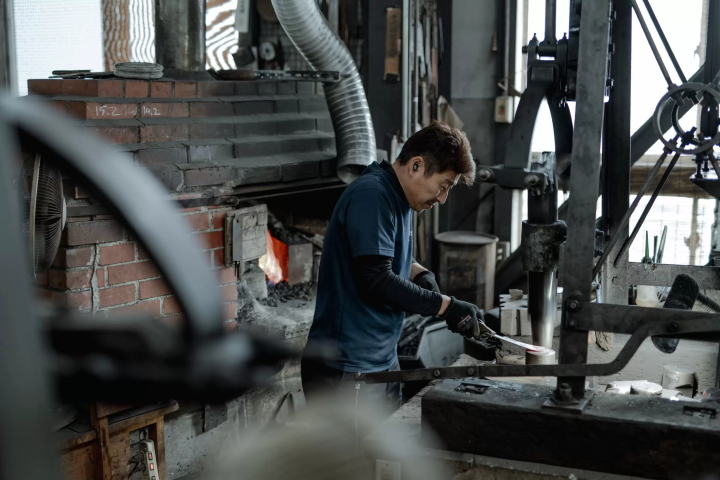 "CRAFT TOURISM ECHIZEN" The Story of the Birth of a Joint Workshop That Changed the Production Area of Cutlery