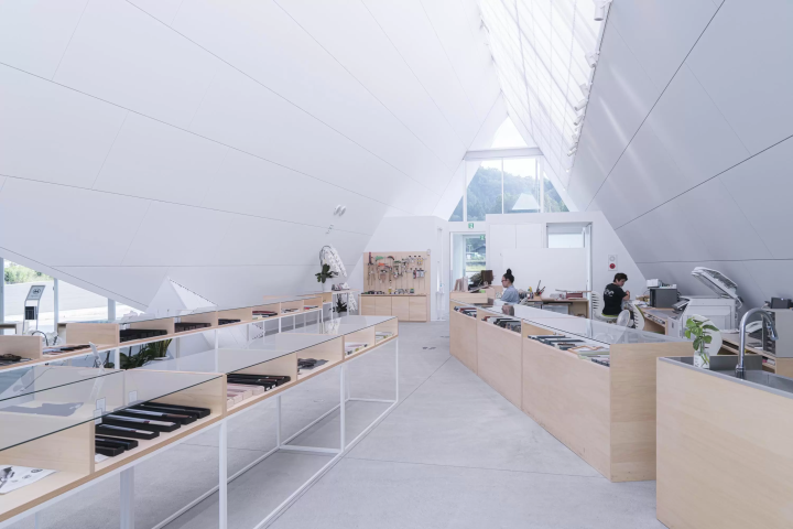 "CRAFT TOURISM ECHIZEN" The Story of the Birth of a Joint Workshop That Changed the Production Area of Cutlery