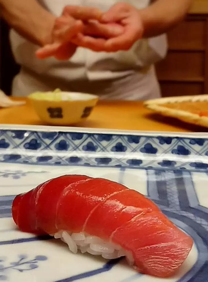 【大阪美食】迴轉壽司的起源就在大阪！推薦平價～高級的壽司8選