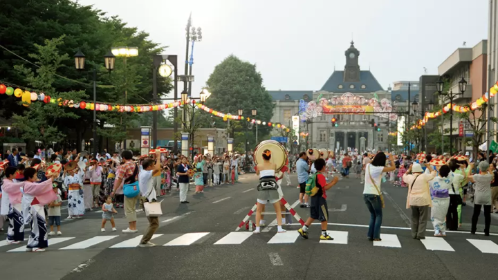 【2023年度版】山形の伝統的なお祭り「山形花笠まつり」
