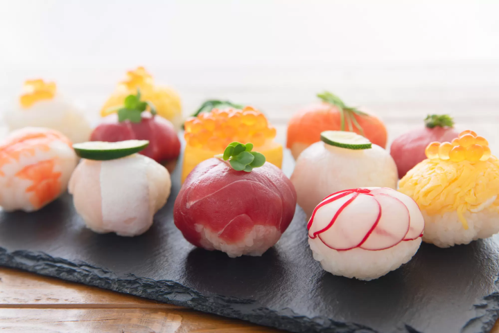 12 Experiences You Should Try in Tokyo! Tsukiji Market Tour, Go-Karts, and More!