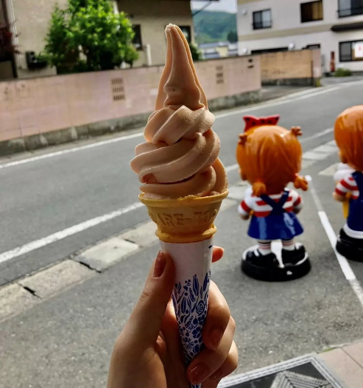 เพลิดเพลินกับธรรมชาติและประวัติศาสตร์ที่ยามาเดระ สถานที่ที่เกี่ยวข้องกับมัตสึโอะ บาโช