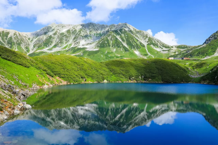 Toyama: Top 12 Things to Do, Scenic Views, Local Food, and Hotels