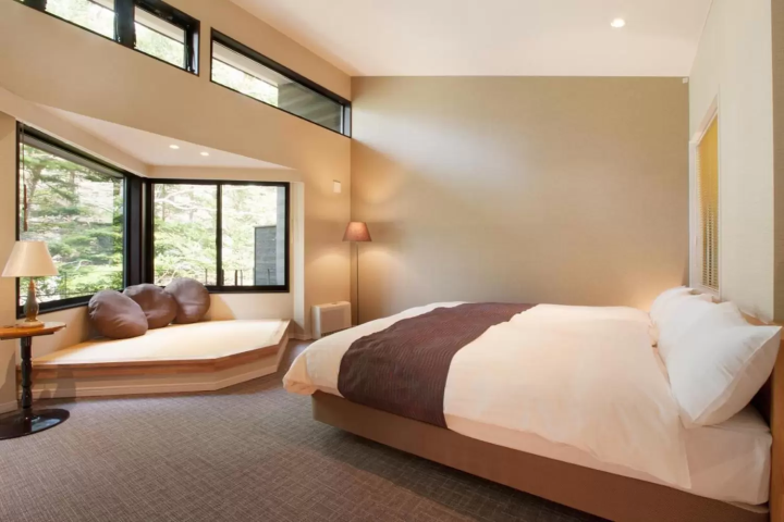 軽井沢ホテル ロンギングハウス