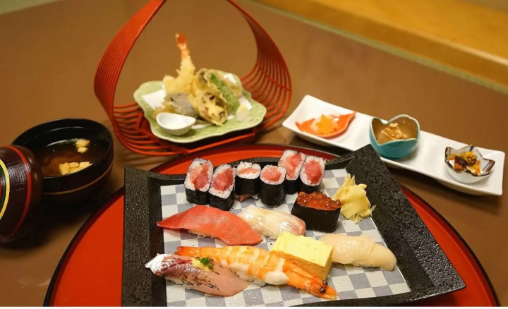 Enjoy Beauty - A Hakone Day Trip Full Of Nature And Art