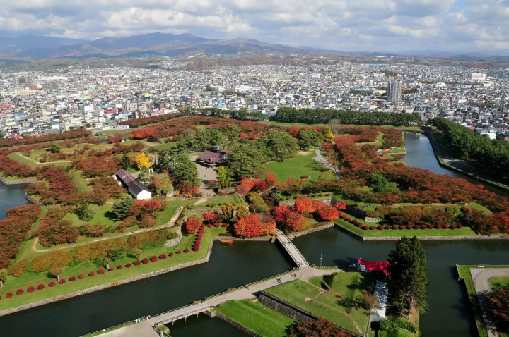 Hokkaido: Top 10 Fall Foliage Spots