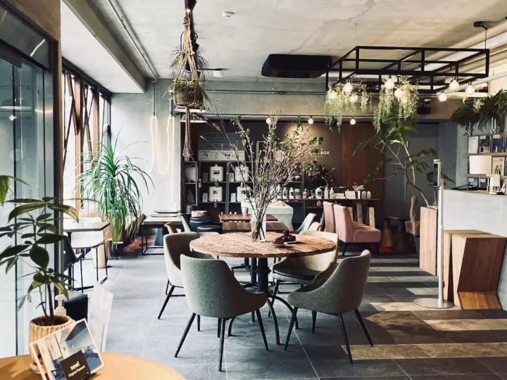 osaka capsule hotels