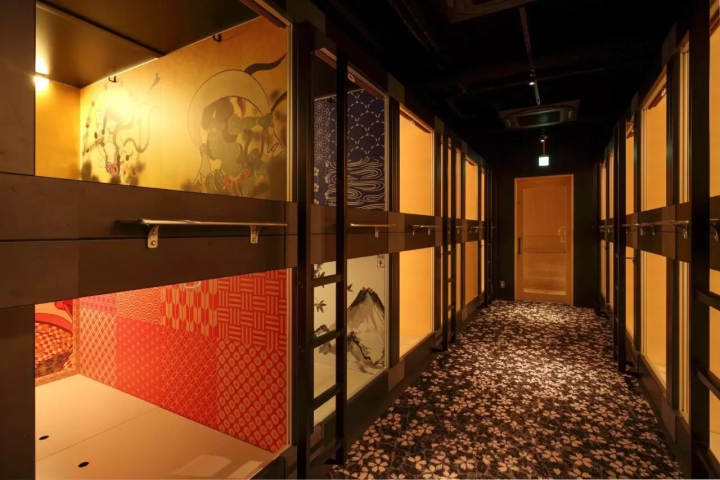 osaka capsule hotels