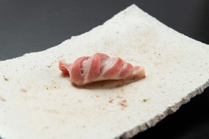 [大阪美食]“Uzushio”用寿司和鱼火锅吃在木津市场购买的极其稀有的鱼