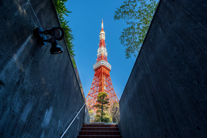 tokyo tower underground
