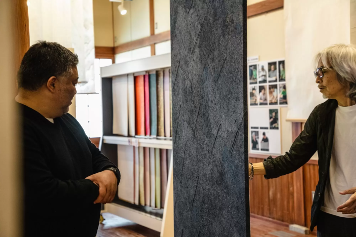 【手仕事のまち越前市】クリエイターを刺激する越前和紙の底力