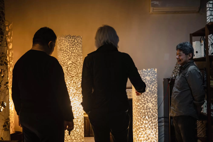 【手仕事のまち越前市】クリエイターを刺激する越前和紙の底力