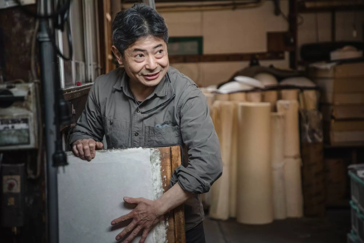 【手仕事のまち越前市】クリエイターを刺激する越前和紙の底力