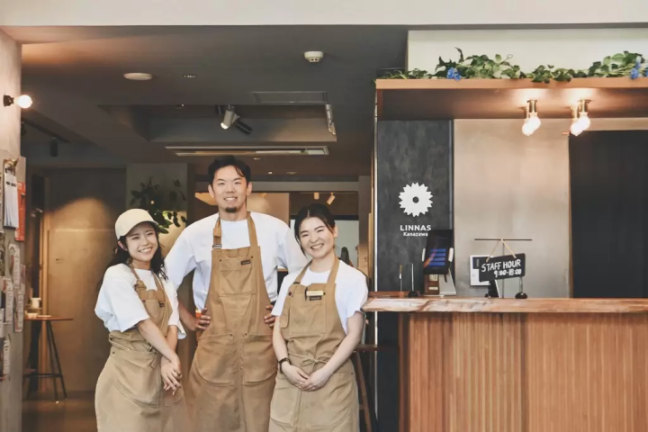 วิธีเดินทางไปยังแหล่งมรดกโลกชิราคาวาโกะและทาคายามะจากคานาซาวะ (รถบัส, รถเช่า)