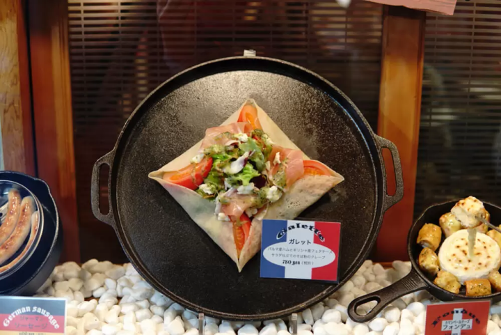 你能吃来自世界各地的食物吗？ 1948年创立的铁板烧和御好烧“Yoshihiro”