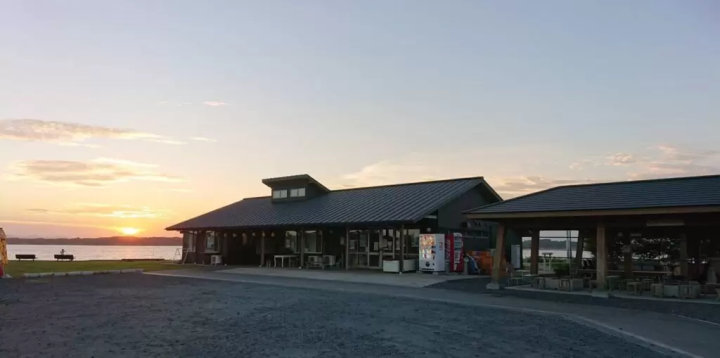 [อิบารากิ] มาสำรวจจุดชมวิวของโออาไรและอาหารเลิศรสด้วยจักรยานกันเถอะ!