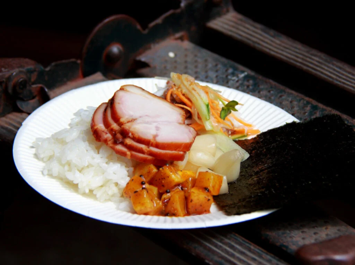 筆者もご厚意に甘えていただきました