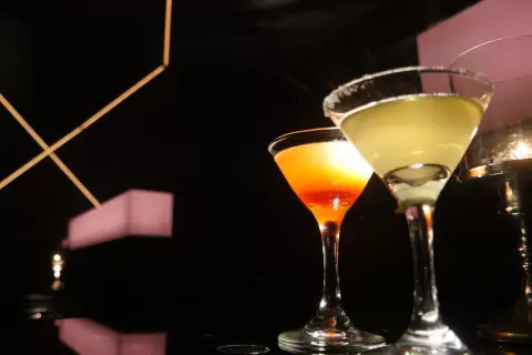 신바시의 은신처 시샤버 “유연지”