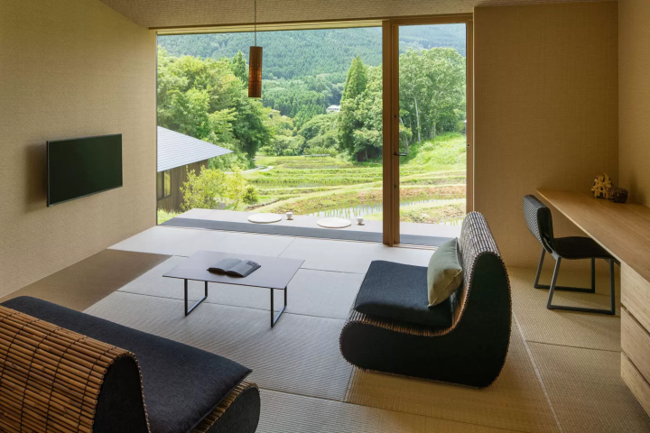 坐落於雄武院梯田之中的溫泉旅館！建築師隈研吾設計的“星野集團 界 雄武院”