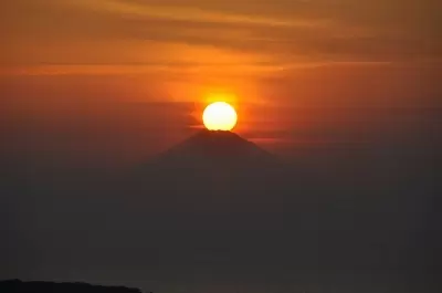 千葉の館山で海に浮かぶ「ダイヤモンド富士」を見よう！