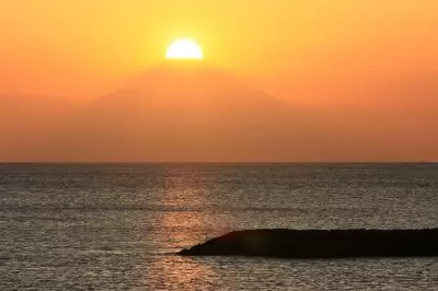 千葉の館山で海に浮かぶ「ダイヤモンド富士」を見よう！