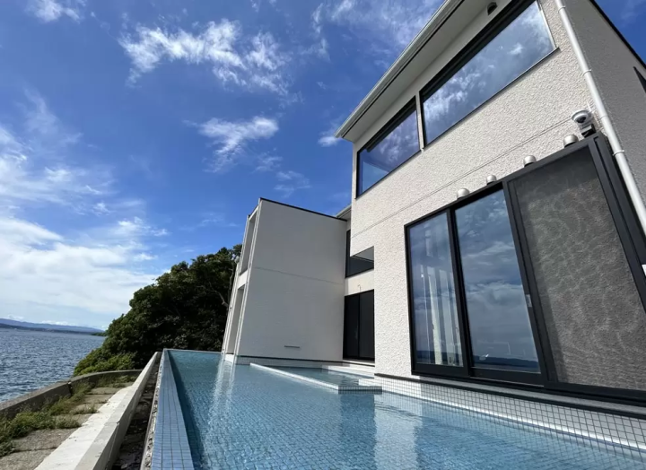 【体験レポート】七尾市中島町に誕生した貸別荘『碧凪』で能登の絶景を堪能!