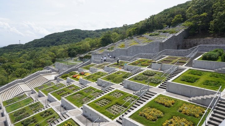 【兵庫・淡路】建築好き必見！安藤忠雄氏が手掛けた「淡路夢舞台」を巡って大阪湾絶景を体感！