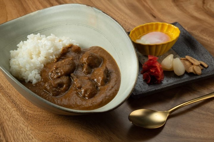 【兵庫】湯村温泉のおすすめ紅葉スポットを紹介。温泉と美食を堪能しよう!