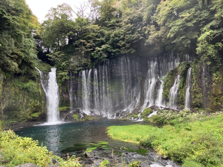 白絲瀑布、音留瀑布、河口湖周邊的觀光景點資訊。