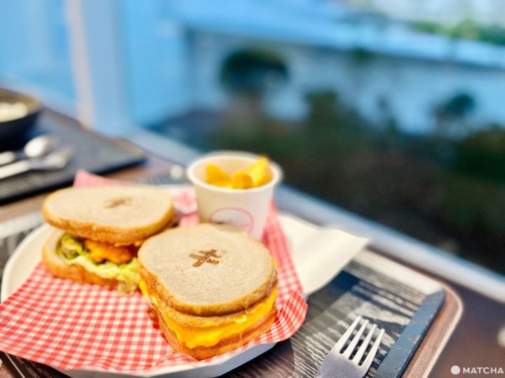 「魔法文學館」咖啡廳餐點