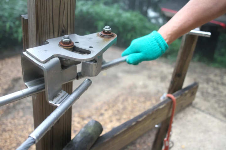 운동에 도전하기 전에 장비 사용법을 정중하게 가르칠 수 있습니다.